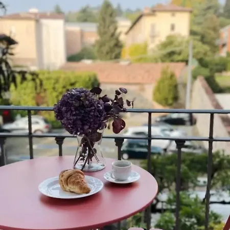 Casa Gregis - Museums Area - 10 Min Walk To Upper Town Bergamo
